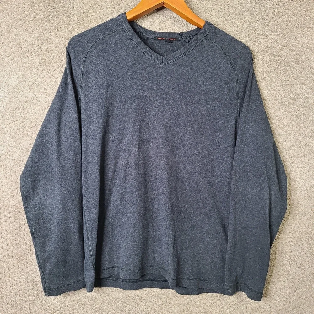 Banana Republic Shirt Mens M Gray V Neck Cotton Long Sleeve Casual Pullover